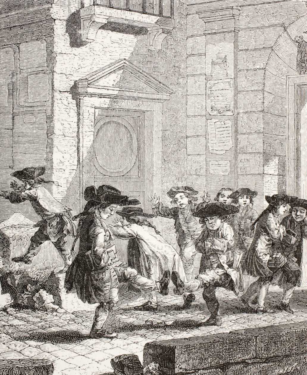 Petits enfants quittant l