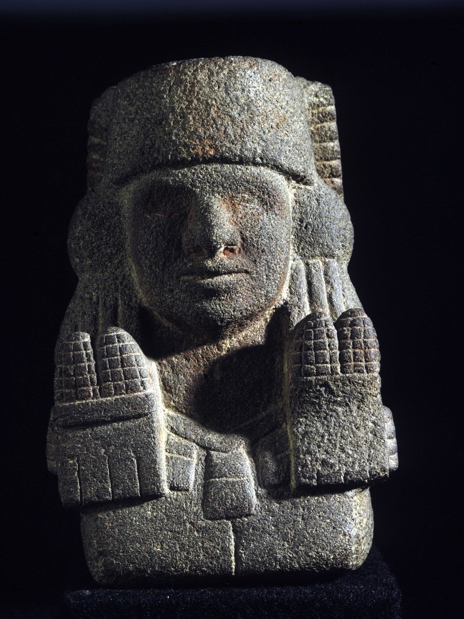 Art aztèque : représentation de Chicomecoatl (appelée aussi