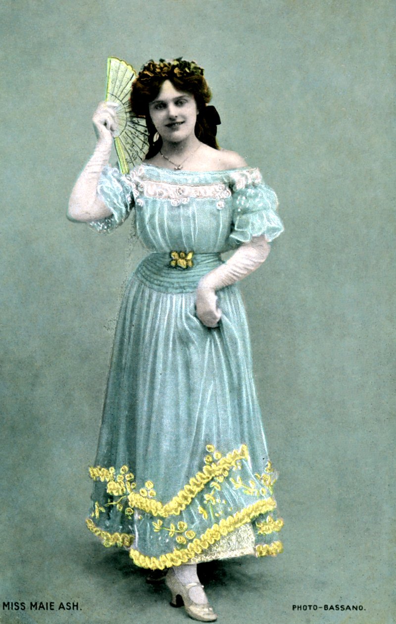 Maie Ash, actrice, 1905 - Bassano Studio