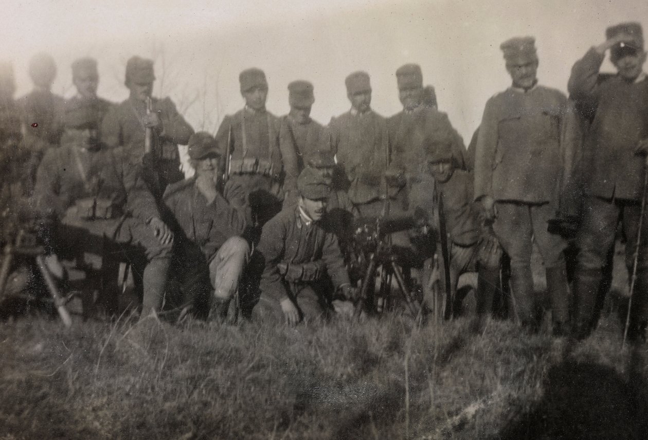 Album de la Première Guerre mondiale en Frioul-Vénétie Julienne : portrait de groupe des artilleurs du 112e Infanterie - Bourbon Del Monte