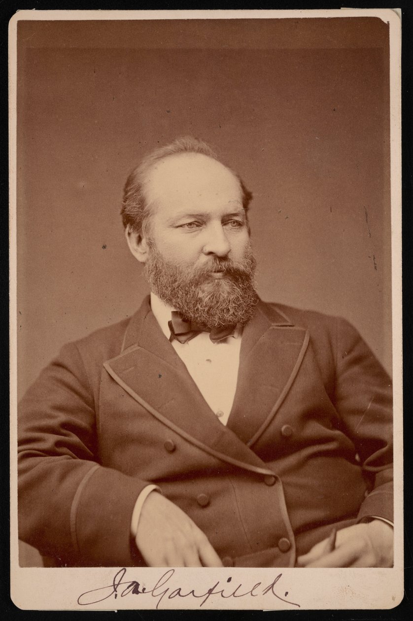 Portrait de James Abram Garfield 1831-1881, avant 1876 - Brady