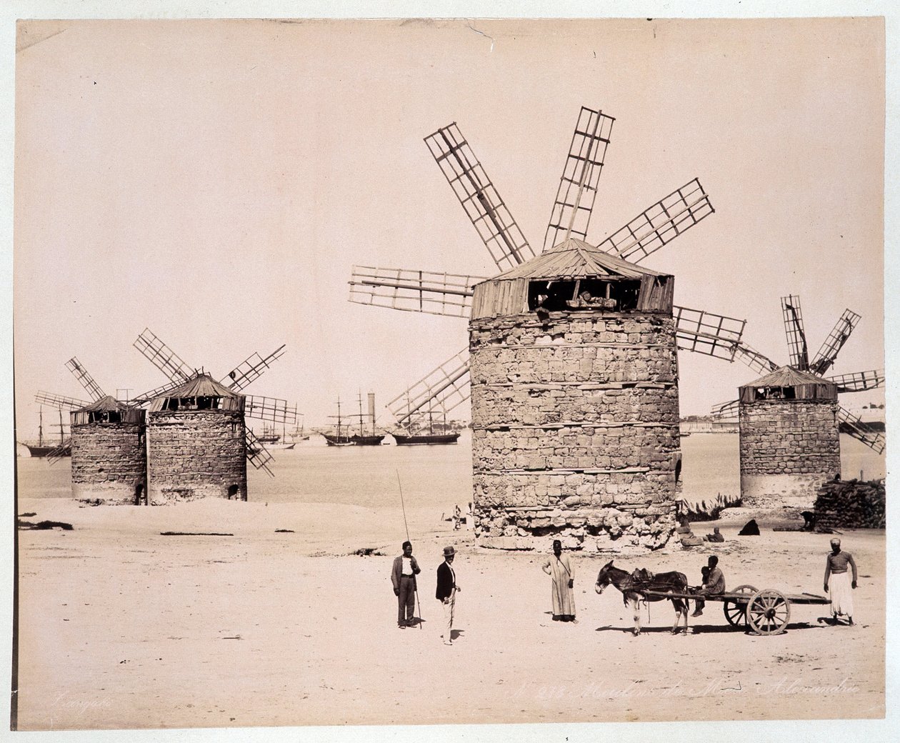 Moulins à Alexandrie - photographie par les frères Zangaki, fin du XIXe siècle - Brothers Zangaki