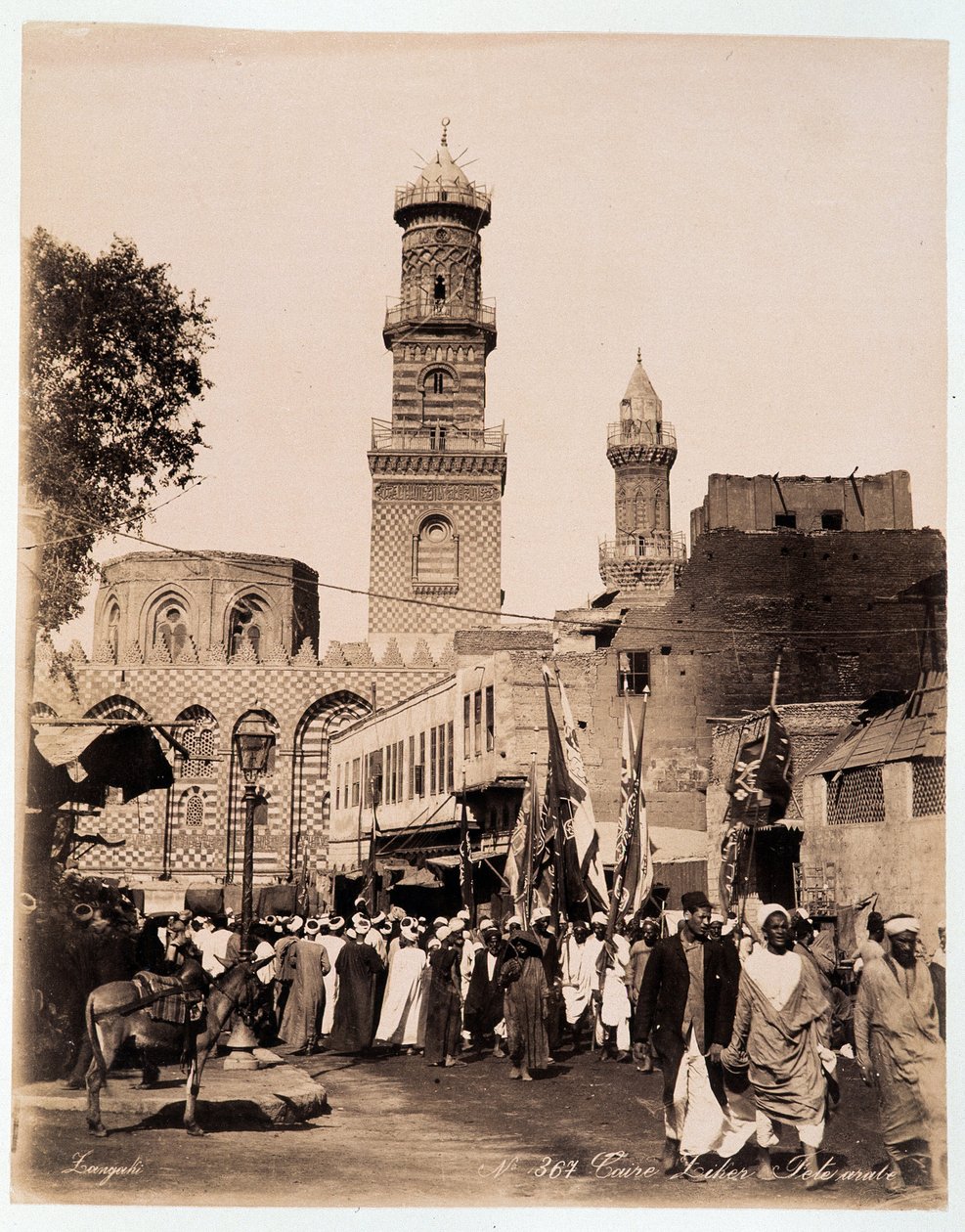 Fête dans les rues du Caire - photographie par les frères Zangaki, fin du XIXe siècle - Brothers Zangaki
