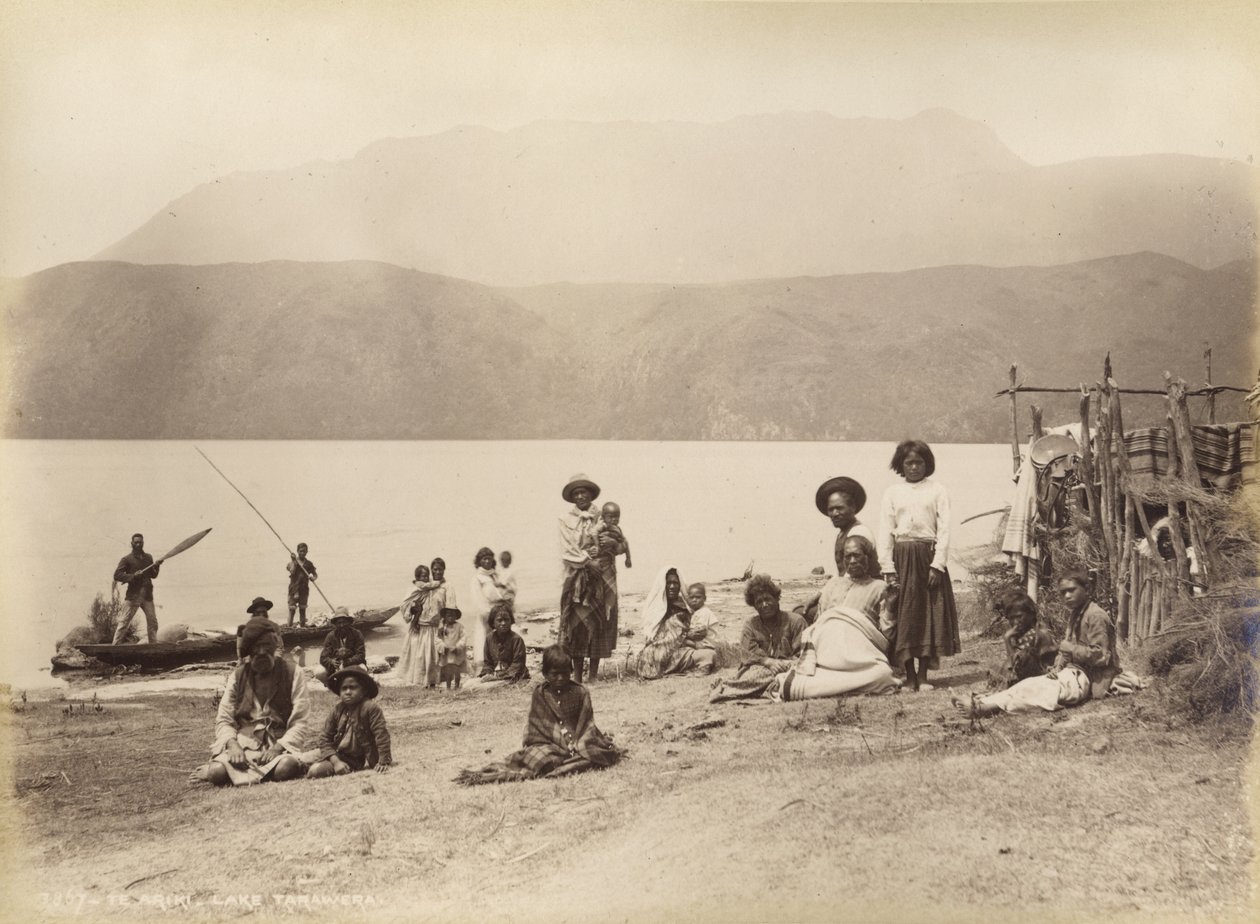 Te Ariki - Lac Tarawera, c.1885 - Burton Brothers Studio