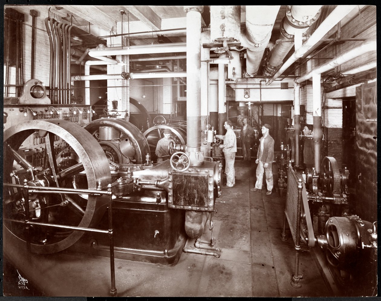 Une presse à la McCall Publishing Co., New York, 1913 - Byron Company
