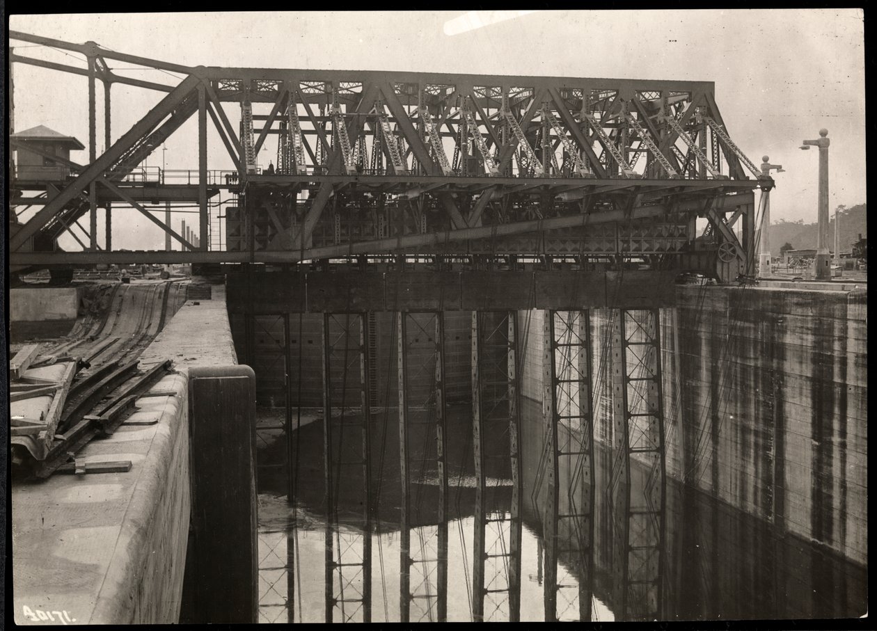 Vue du canal de Panama en construction, 1912 ou 1913 - Byron Company