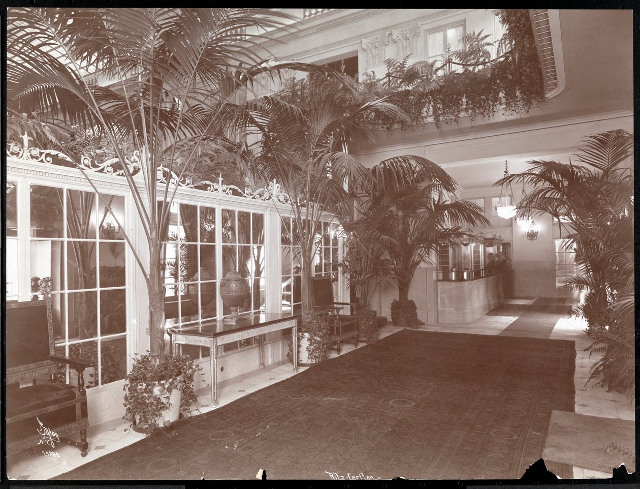 Le Hall et le Bureau d