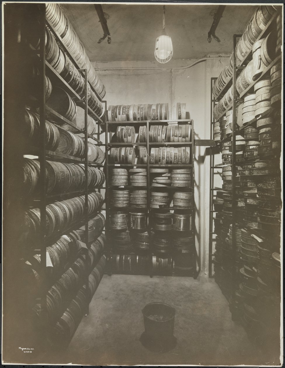 Mutual Film Co., 1600 Broadway, New York, 1918 - Byron Company