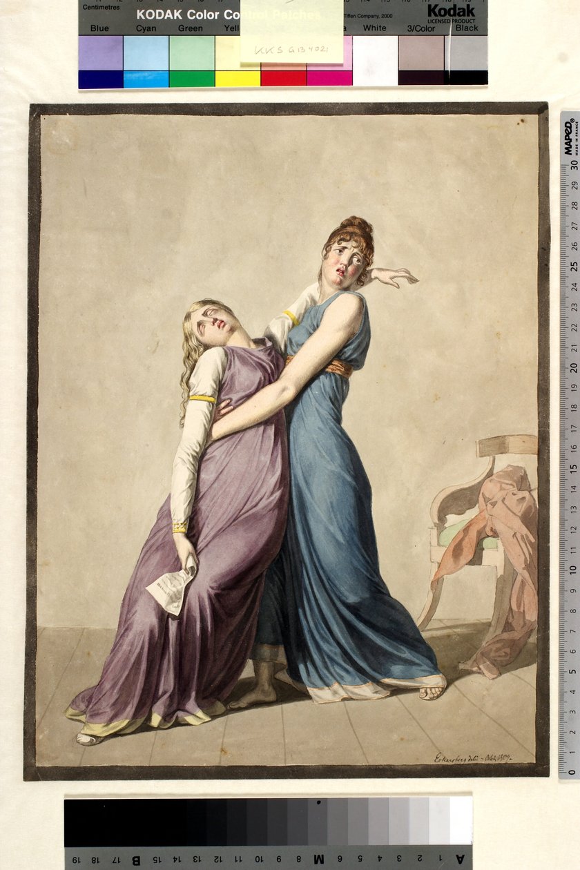 Une femme soutient une autre femme, qui s