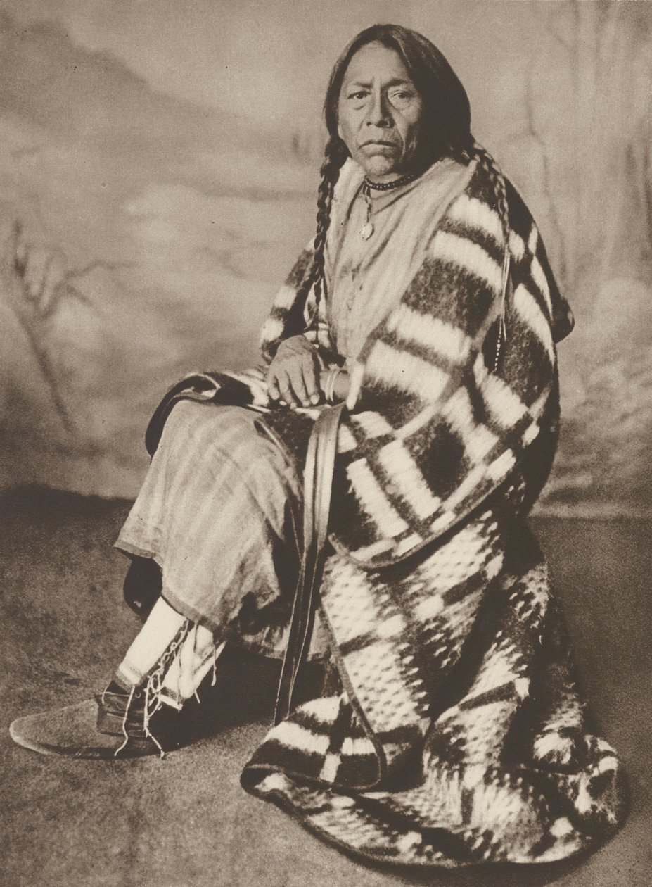Canada : Femme du chef "Crowfoot", Indien Cree, Maple Creek, Saskatchewan (photo n/b) - Canadian Photographer