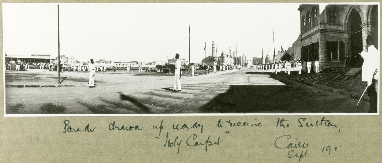Parade prête à recevoir le Sultan, Le Caire, septembre 1917 - Capt. Arthur Rhodes