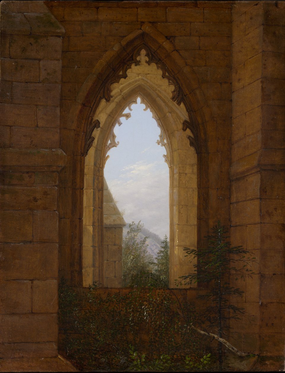 Fenêtre gothique dans la ruine du monastère d