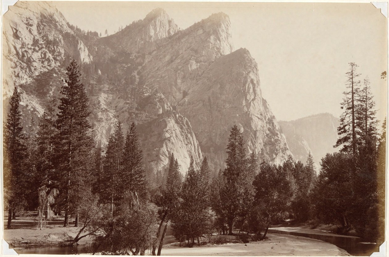 Les Trois Frères, 4 480 pieds, Vallée de Yosemite - Carleton E. Watkins