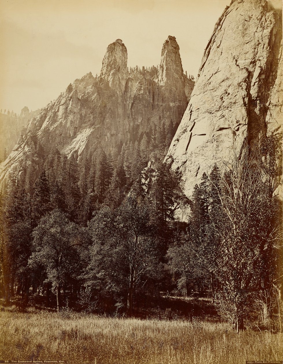 Les flèches de la cathédrale, Yosemite, Californie - Carleton Watkins
