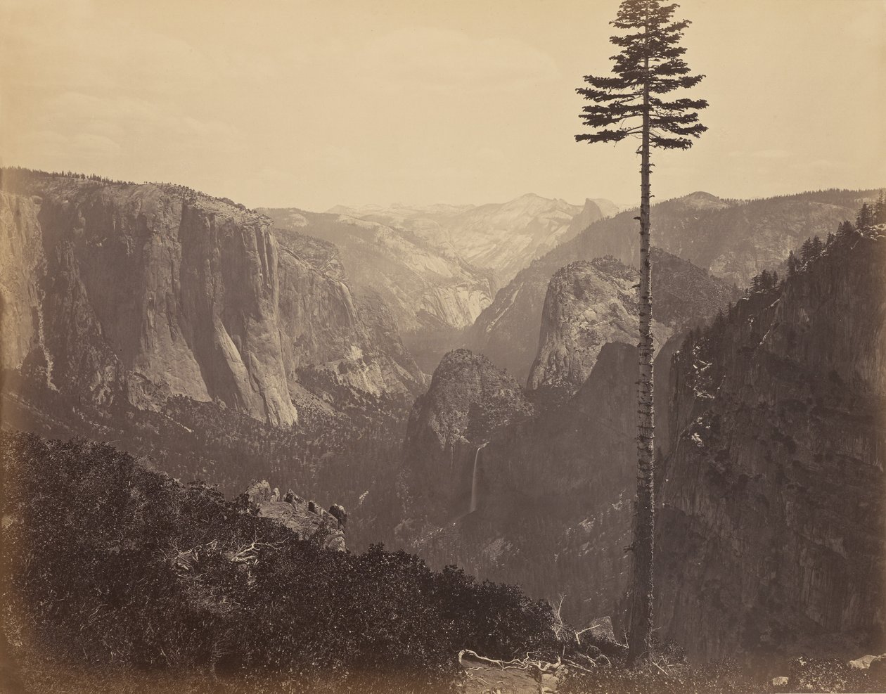[Vallée de Yosemite depuis le meilleur point de vue d