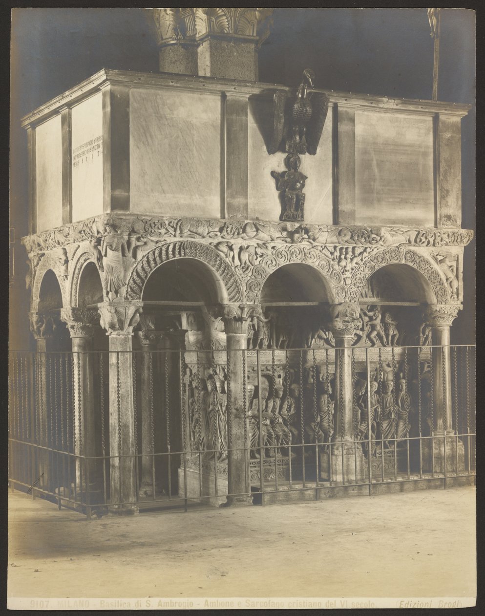 Milan - Basilique de S. Ambrogio - Ambon et sarcophage chrétiens du VIe siècle - Carlo Brogi