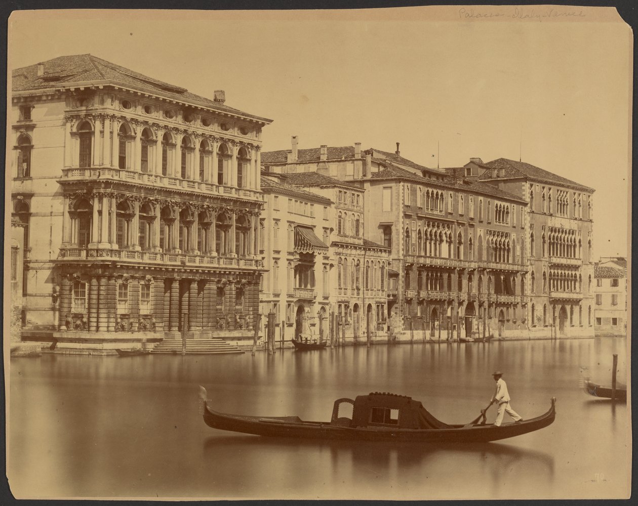 Les palais Rezzonico, Giustiniani et Foscari, situés le long du Grand Canal - Carlo Naya