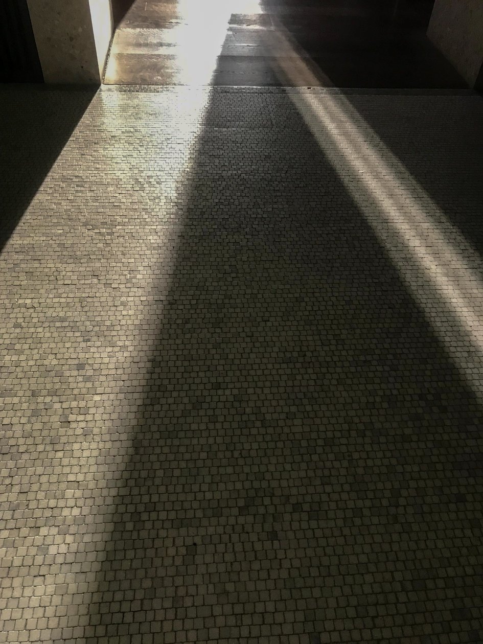 Composition - Light, 2021 (photo) - Cécile Jamet