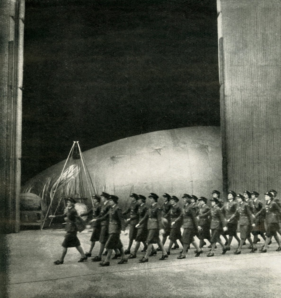À un centre de ballon, vers 1943 - Cecil Beaton