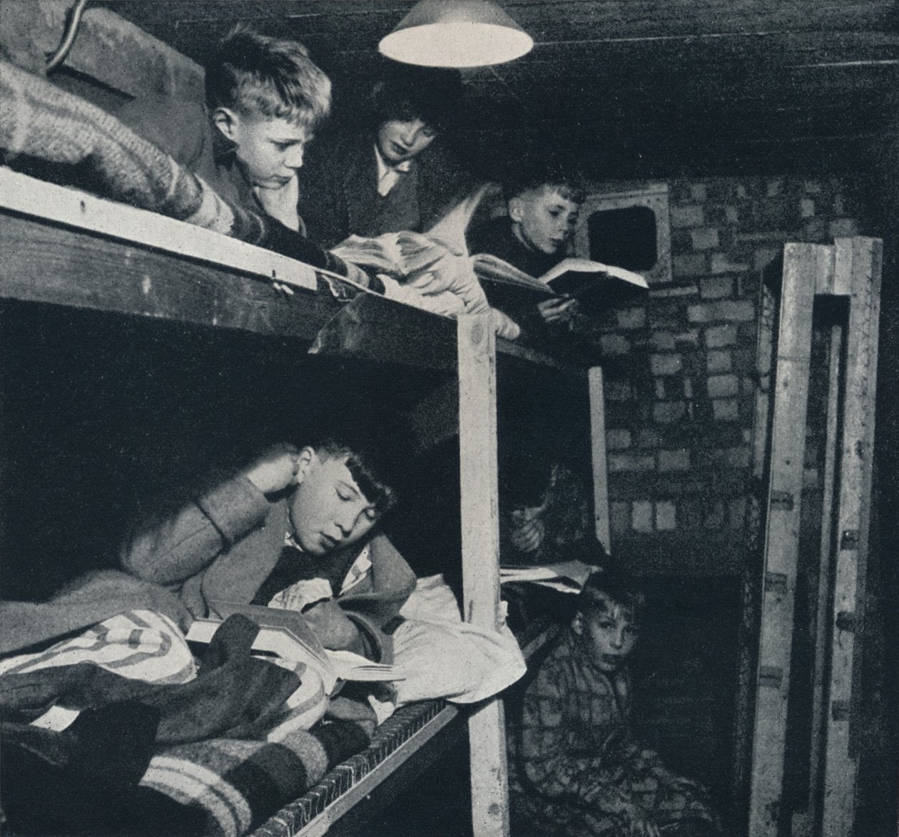 Dortoir des écoliers, 1941 - Cecil Beaton