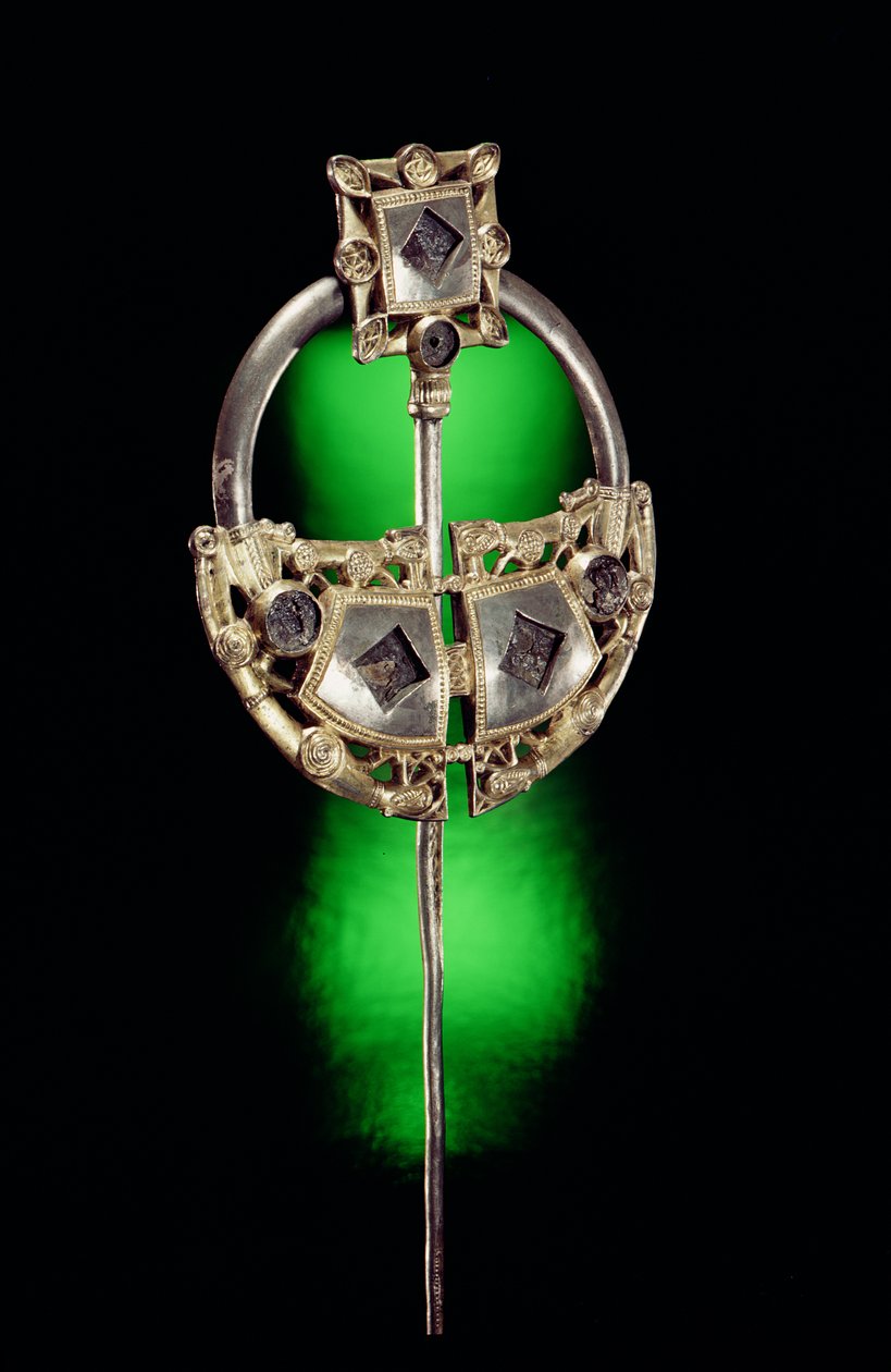 Broche annulaire, Trésor d