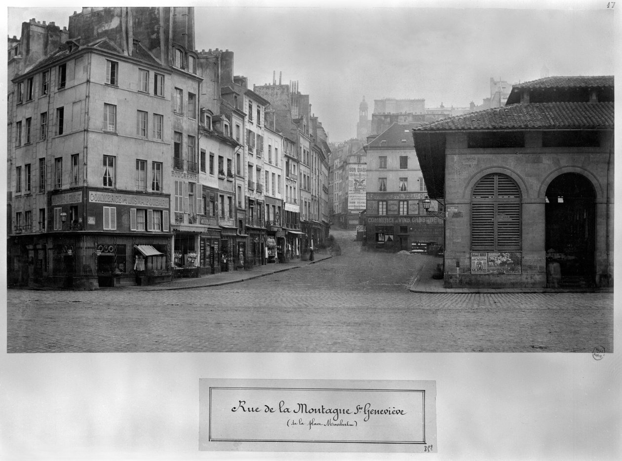 Rue de la Montagne Sainte-Geneviève, (depuis la place Maubert) Paris 1858-78 - Charles Marville