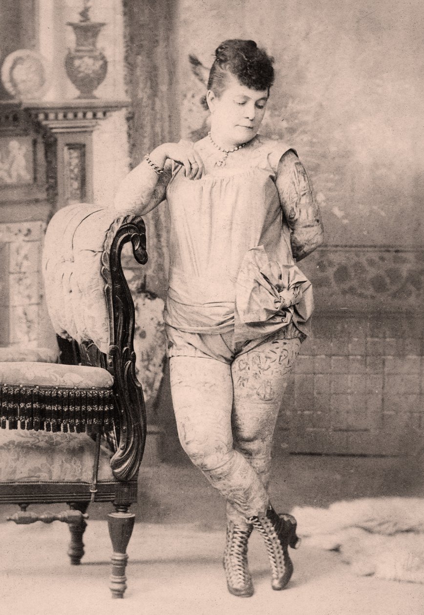 Portrait de Nora Hilderbrandt la femme tatouée, c.1896 - Charles Eisenmann