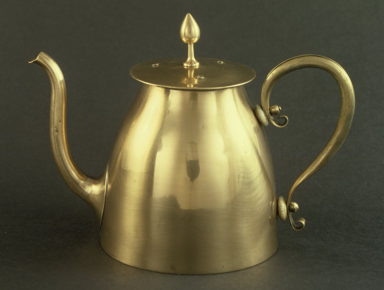 Théière - Charles Francis Annesley Voysey