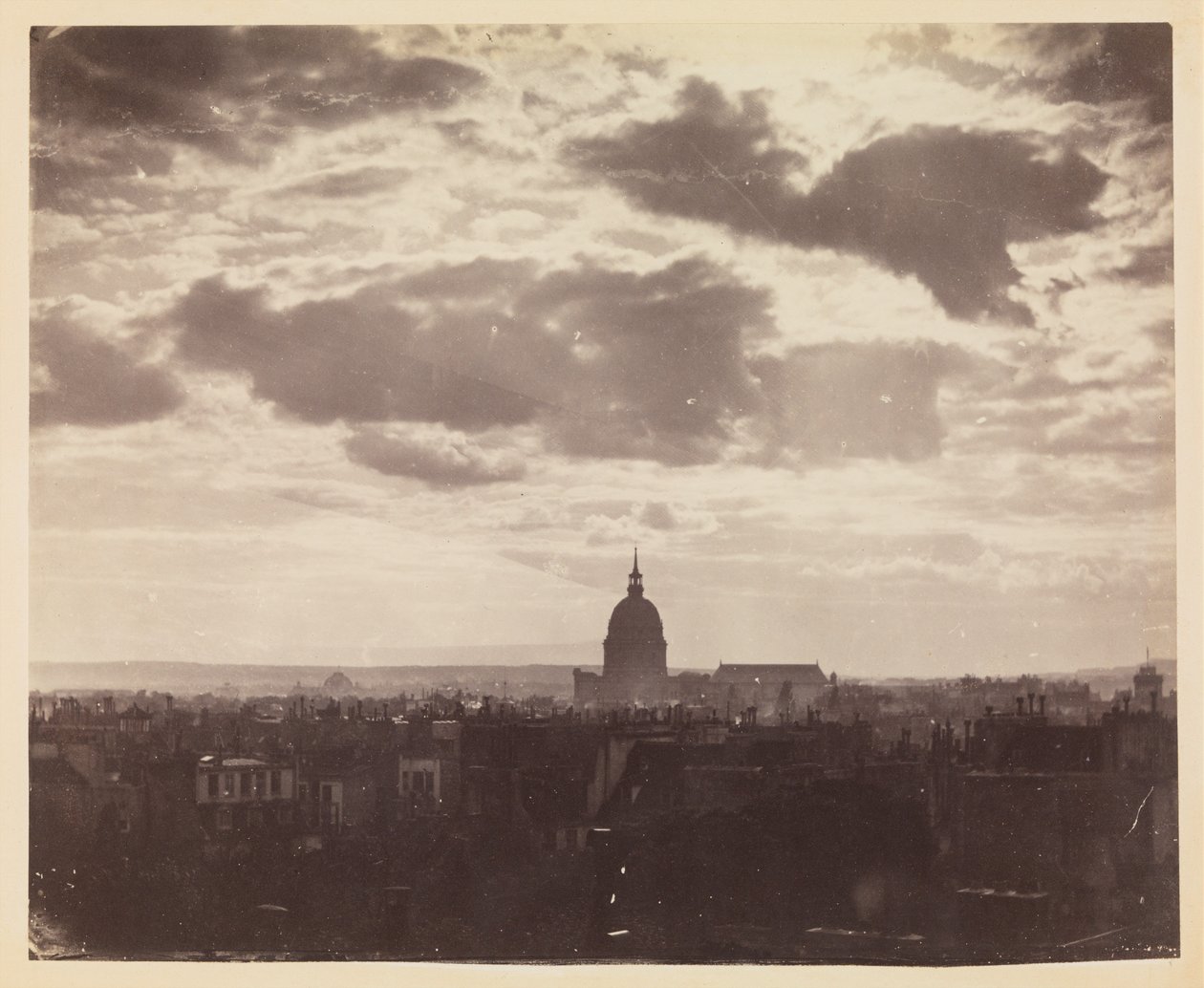 [Étude des nuages au-dessus de Paris] - Charles Marville