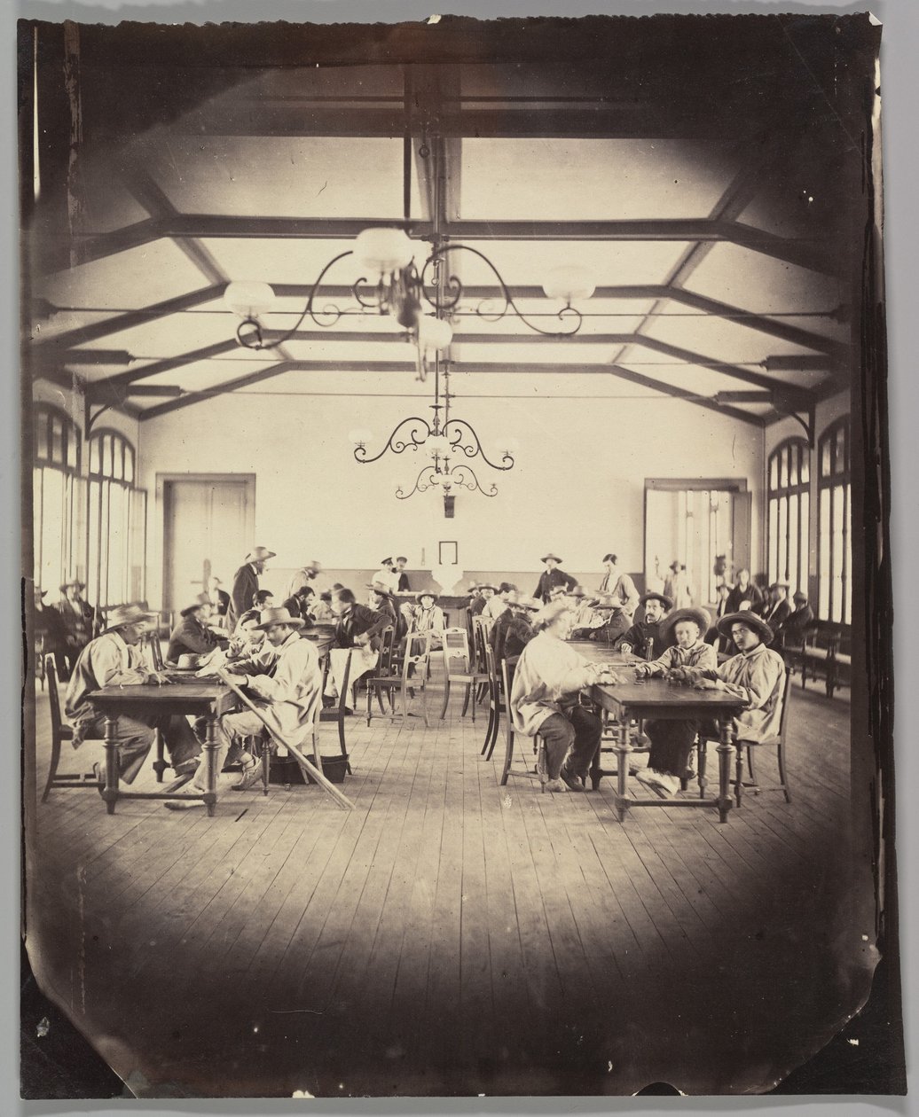 Asile impérial de Vincennes, salle de jeu - Charles Nègre