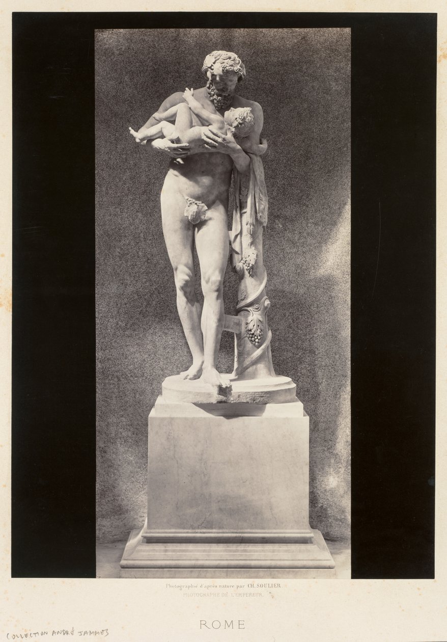 Silenus tenant l