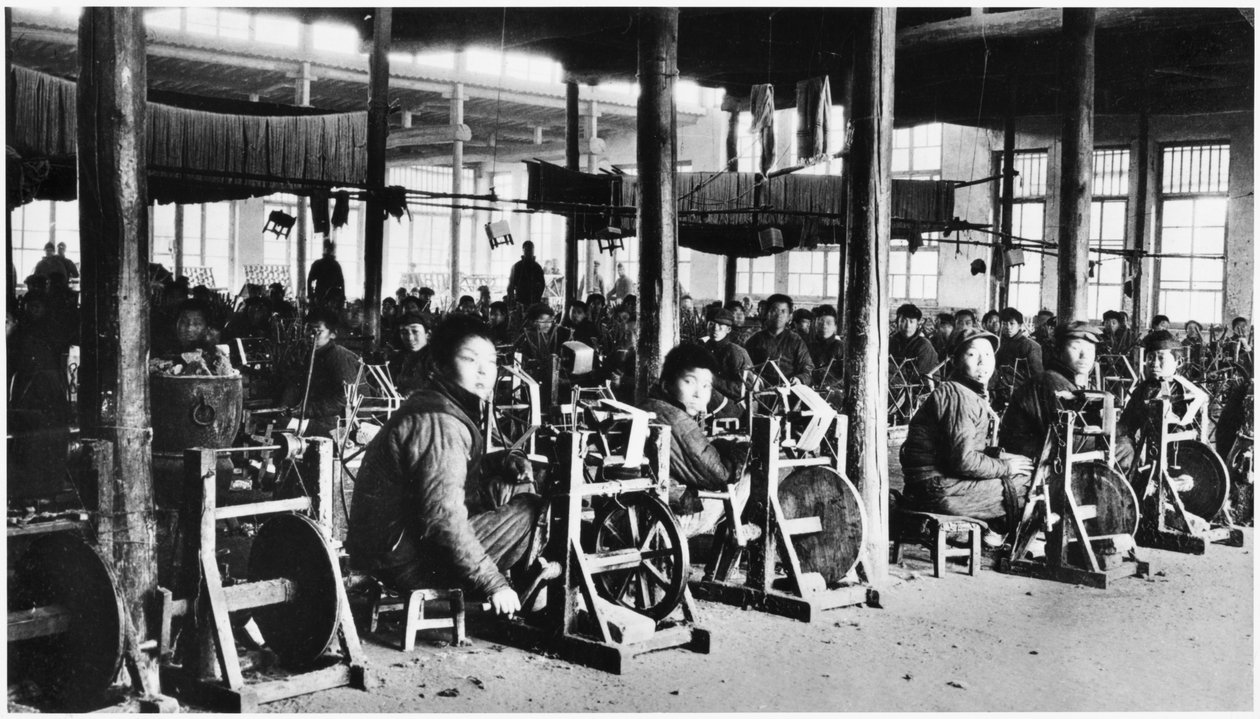 Usine dirigée par des Chinois près de Chihsien, vers 1930 - Chinese Photographer