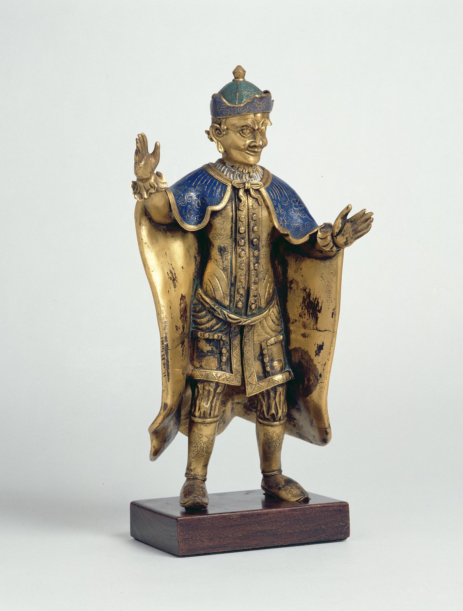 Étranger avec les bras tendus - Chinese School
