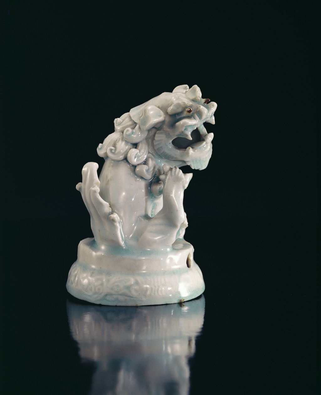 Porte-encens, dynastie Yuan (1271-1368), début du 14e siècle (porcelaine) - Chinese School