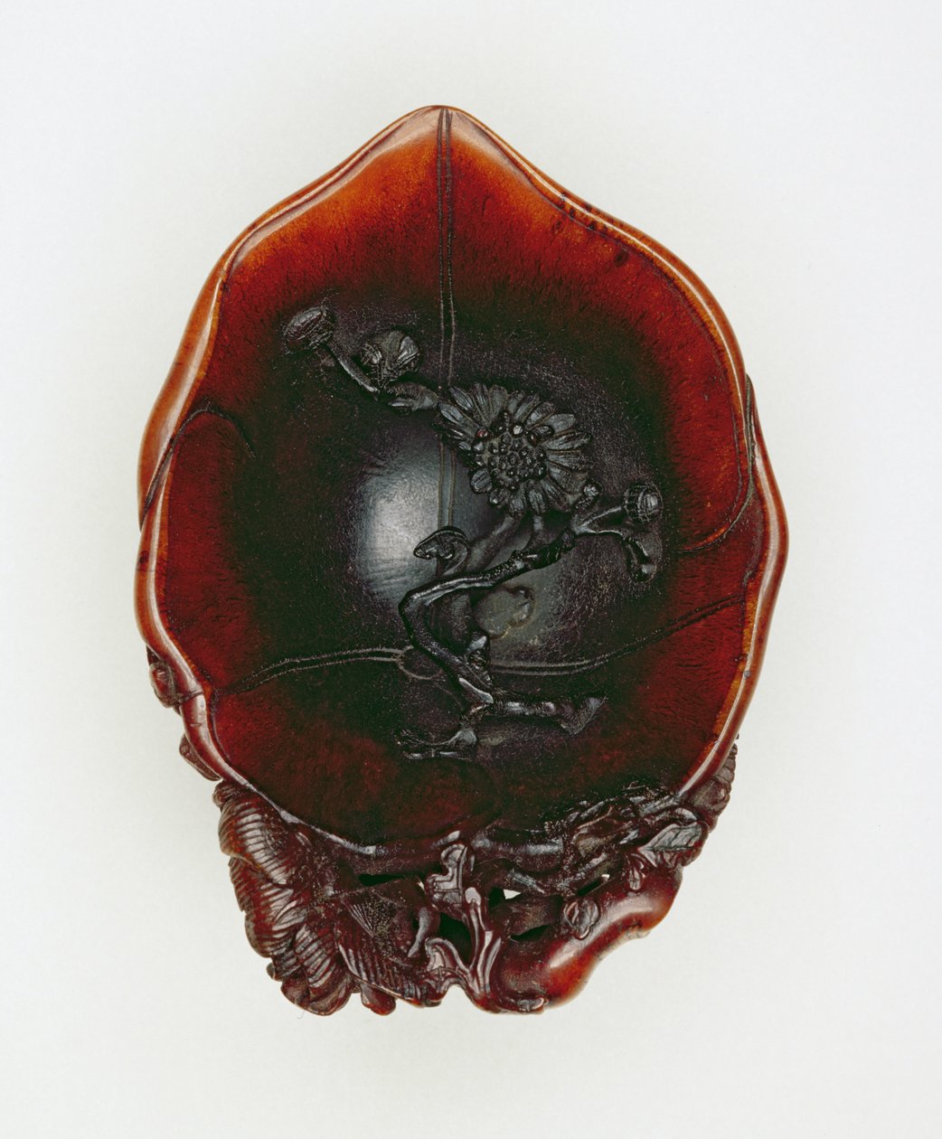 Coupe à libation, période Qianlong 1736-95 - Chinese School