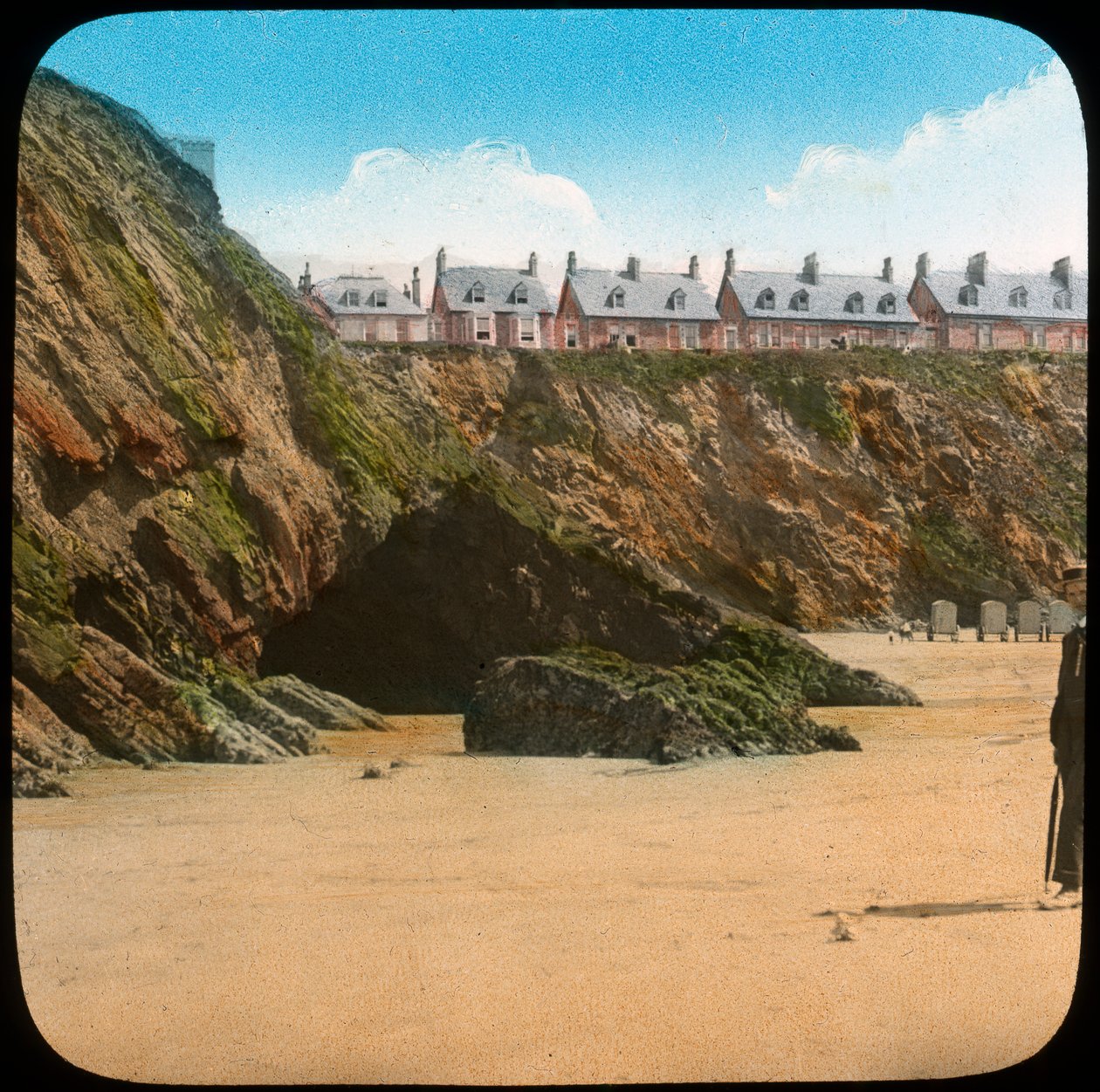 Plage et falaises, Newquay, Cornouailles, fin du 19e ou début du 20e siècle - Church Army Lantern Department