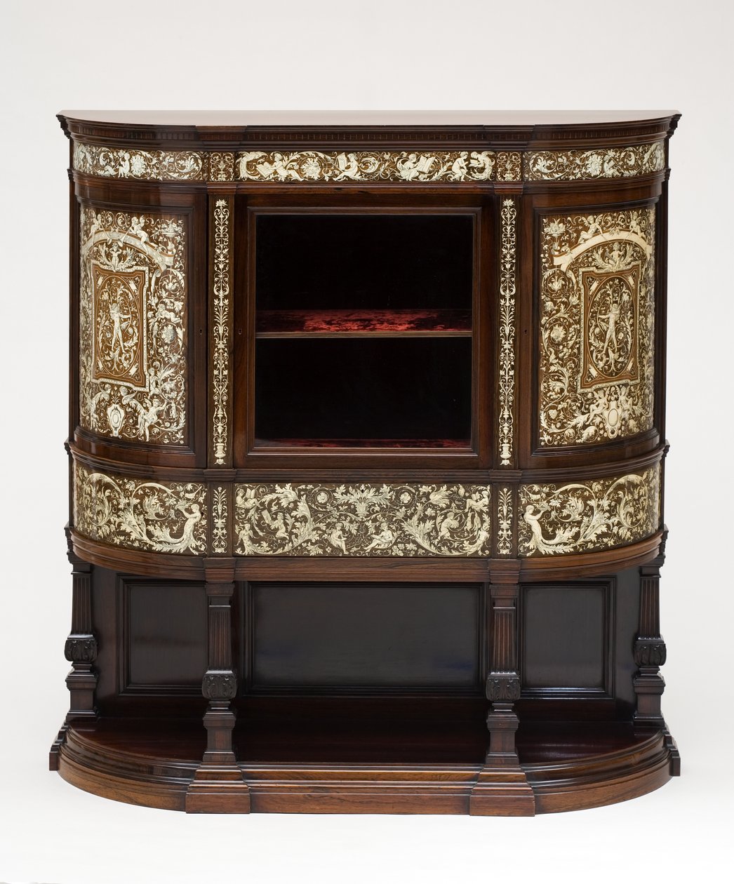 Vitrine, vers 1890 - Collinson and Lock