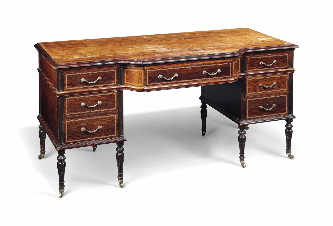 Bureau en bois de rose monté en ornement, fin de l