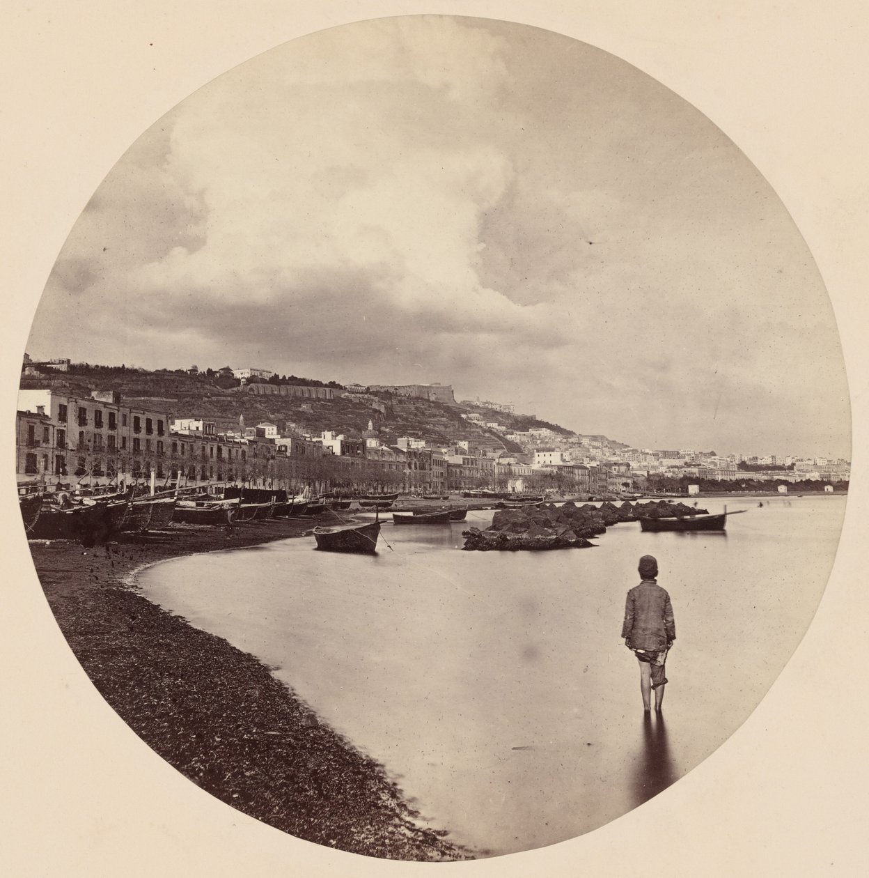 La Chiaia et Saint-Elme de la Mergellina, Naples, v. 1863 (photo) - Colonel Stuart-Wortley