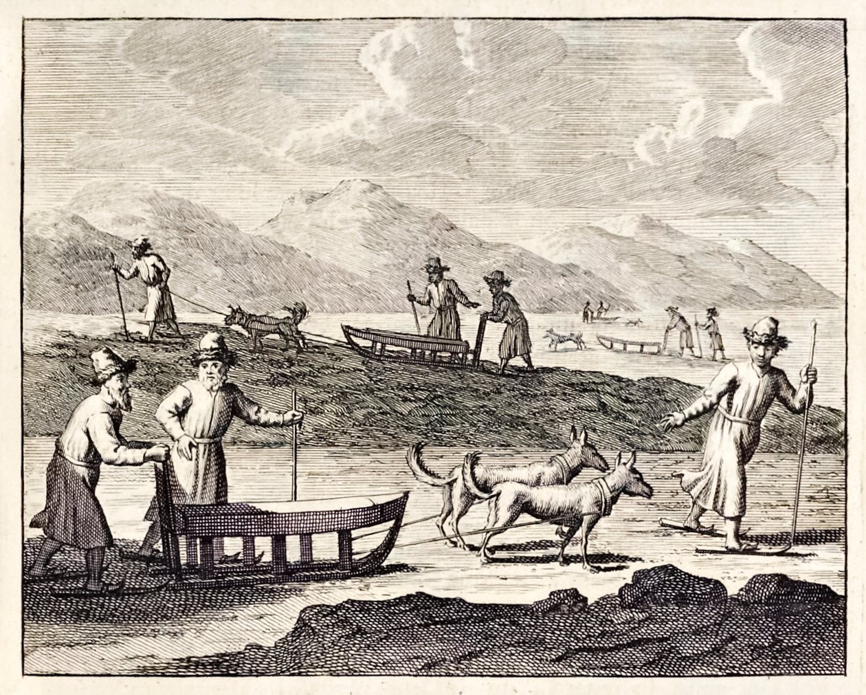 Russes voyageant avec des traîneaux à chiens en Sibérie, des 