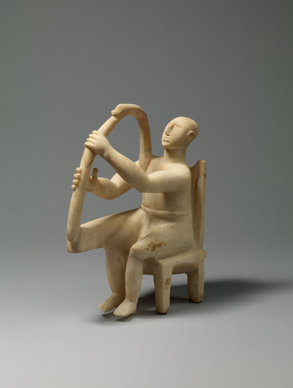 Joueur de harpe assis en marbre, 2800-2700 av. J.-C. (marbre) - Cycladic Cycladic