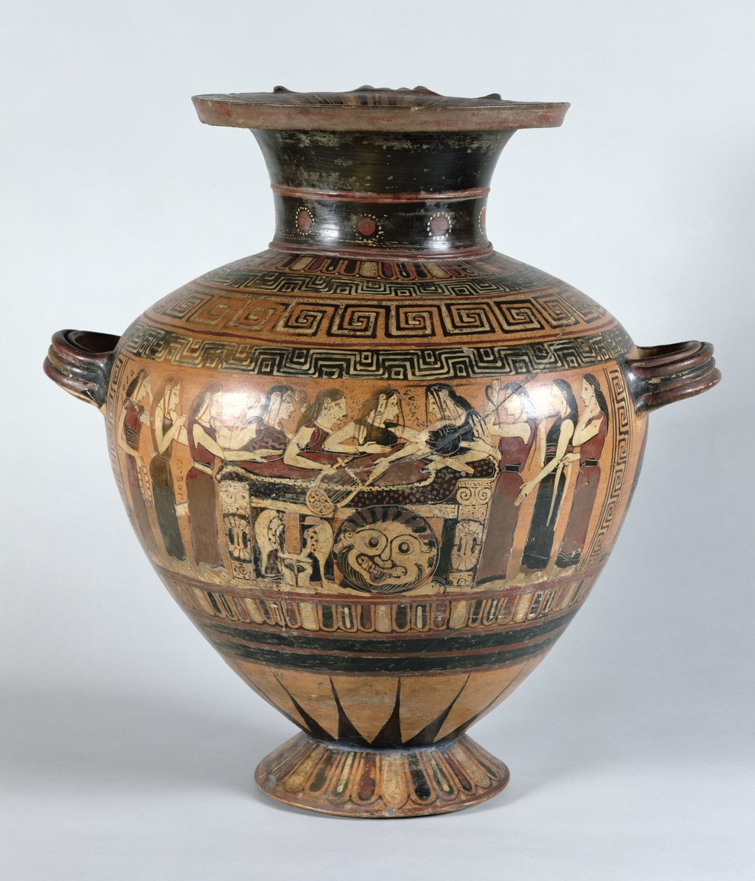 Hydrie à figures noires représentant les Néréides pleurant Achille, vers 560-550 av. J.-C. - Damon Painter