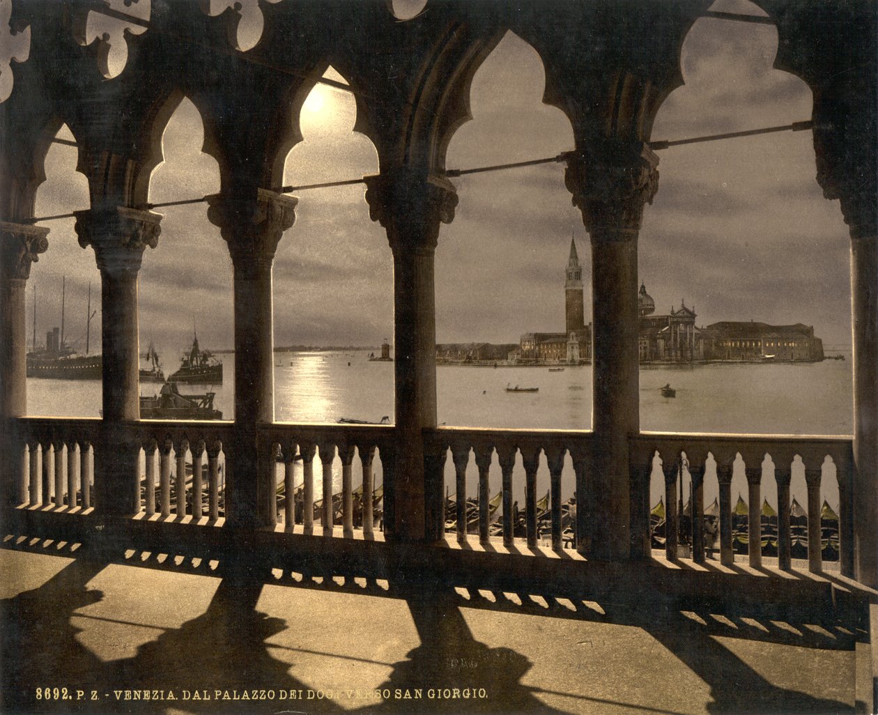San Giorgio depuis le Palais des Doges au clair de lune, Venise, Italie, vers 1890-1900 (photochromie) - Detroit Publishing Co.