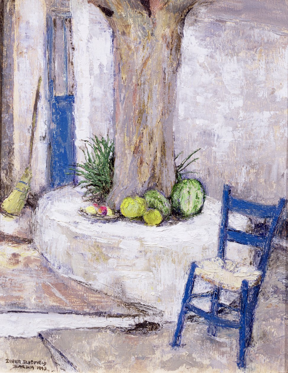 Chaise bleue près de l