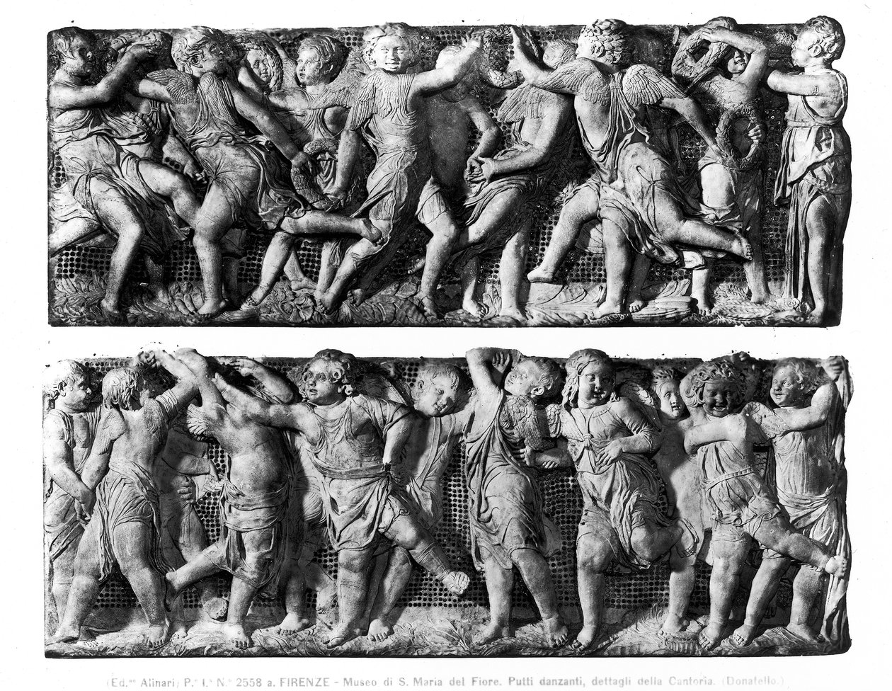 Panneau de Putti dansant, de la Cantoria, de la Galerie de Chant du Duomo (marbre) - Donatello