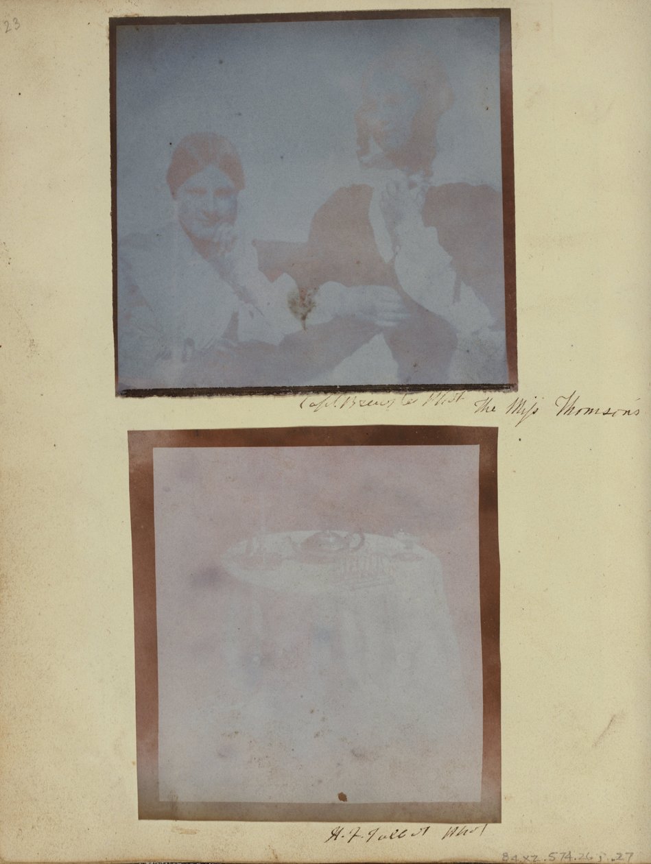 Isabella et Margaret Thomson - Dr. John Adamson