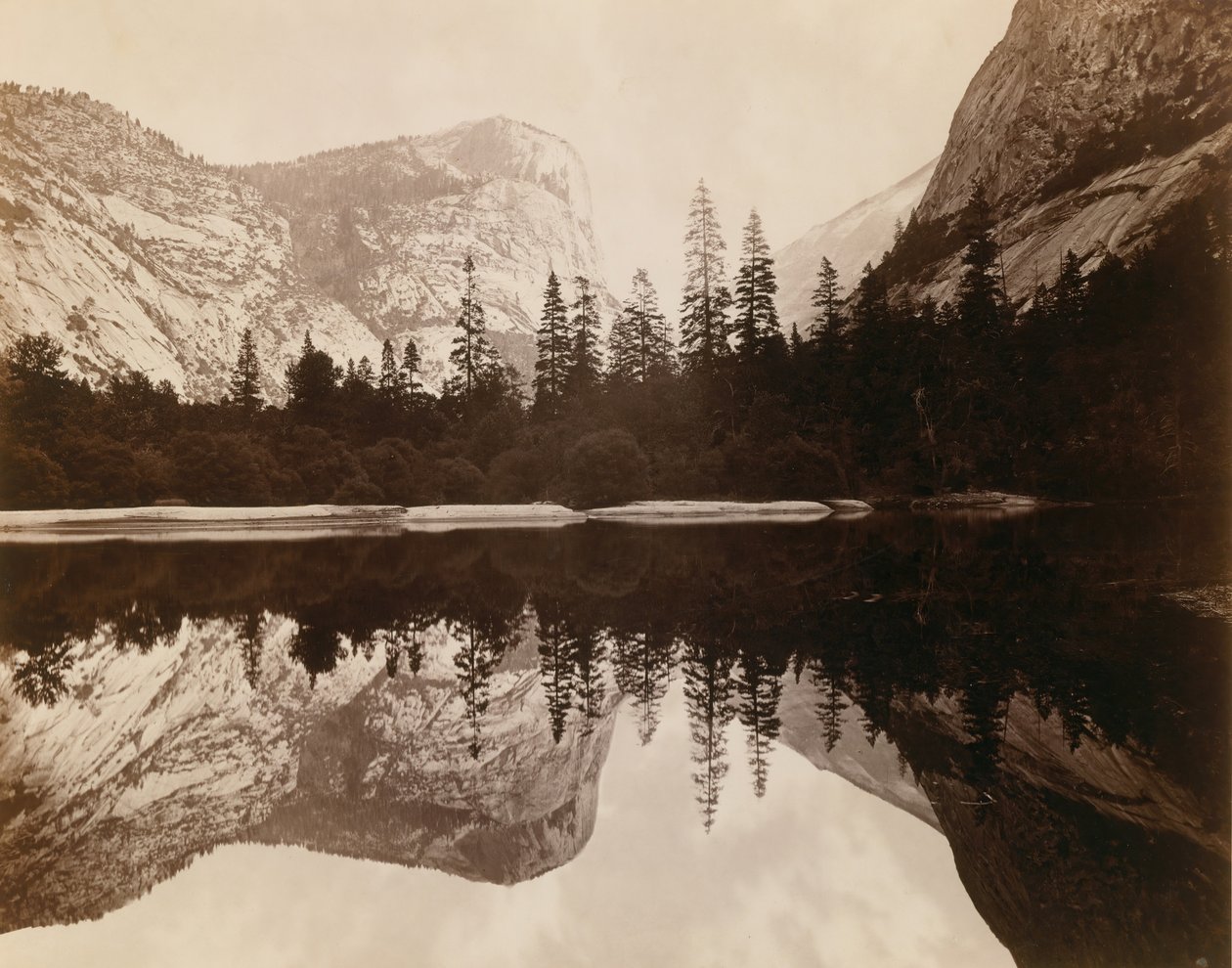 Lac Miroir, Vallée du Yosemite, 1872 - Eadweard Muybridge