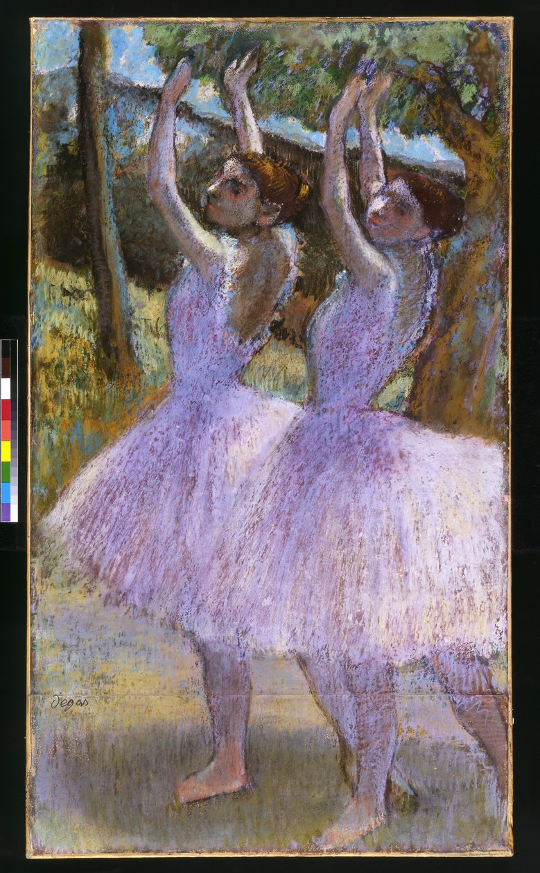 Danseuses en robes violettes, bras levés, c.1900 - Edgar Degas
