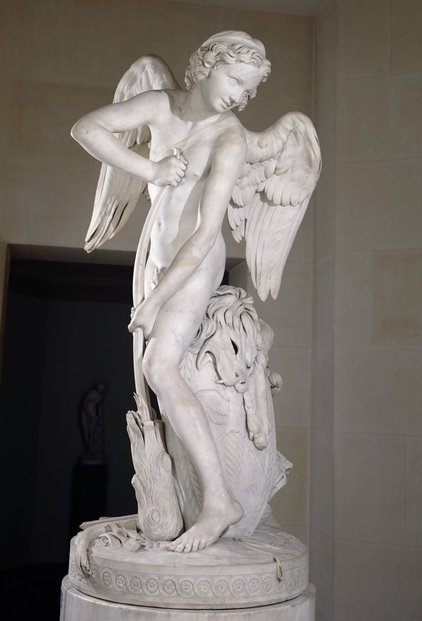 Cupidon sculptant son arc dans la massue d