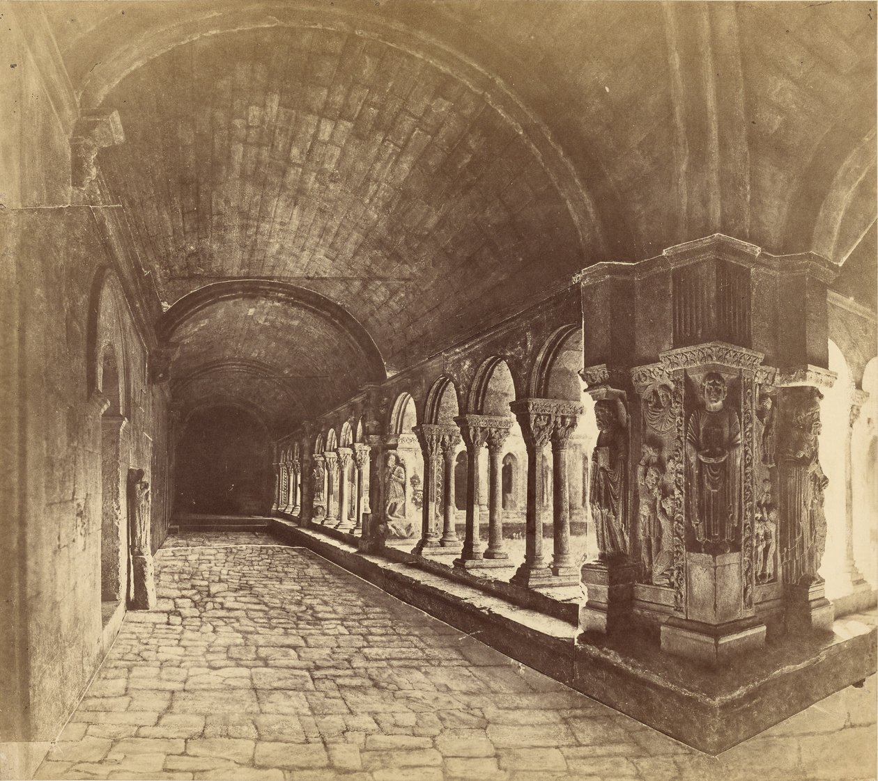 [Arles. Cloître de Saint-Trophime] - Édouard Baldus